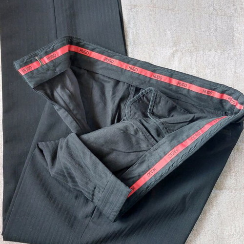 Hugo Boss black suit pants like new, size 48