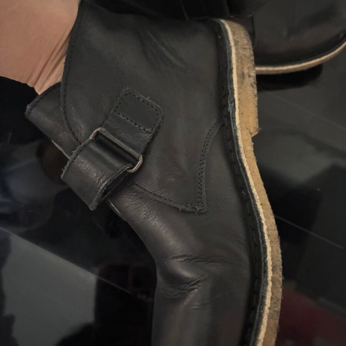 Kickers boots like new, size 34, black with anti-slip sole