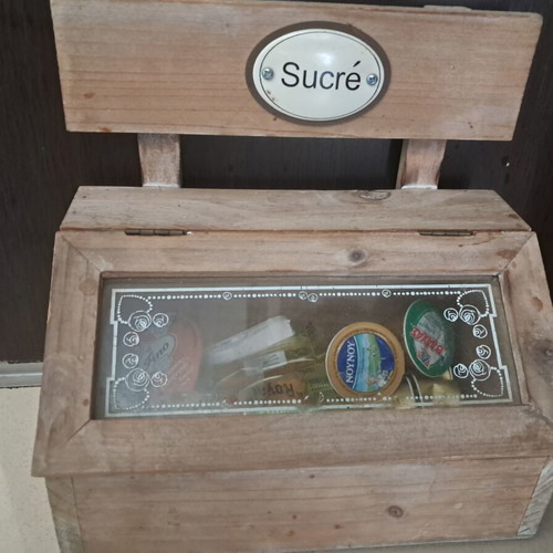 Wooden storage box like new