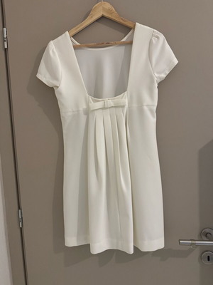 Matis Fashion white dress in alpha line, size S, like new