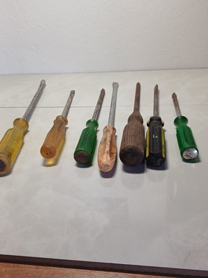 Screwdrivers used, all together