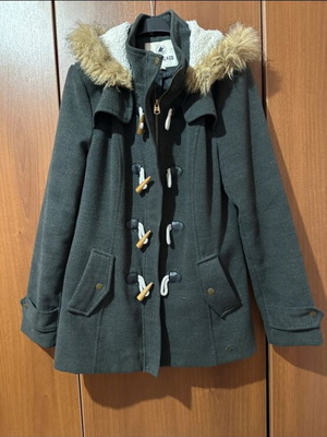 Women's coat like new, size L