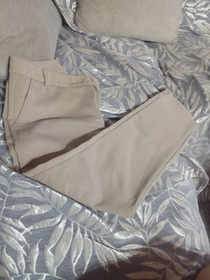 Γυναικείο παντελόνι Stradivarius μέγεθος medium 38 μπεζ σαν καινούργιο