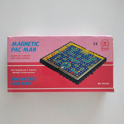 Magnetic Pac-Man board game new by Petalo