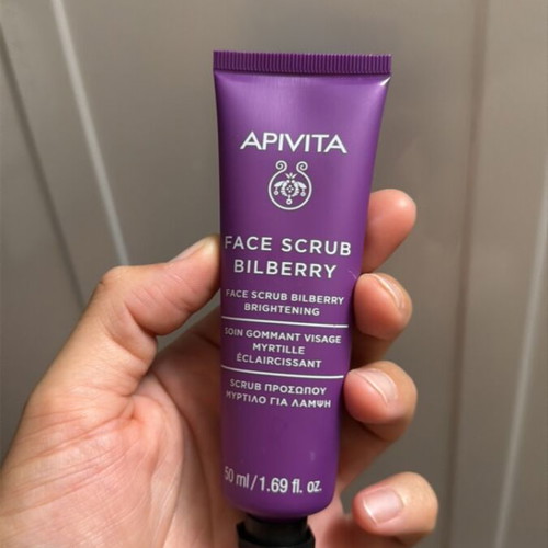 Apivita Face Scrub Bilberry for Brightening
