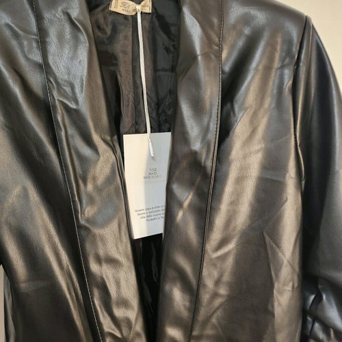 Leather blazer new one size with sleeve detail