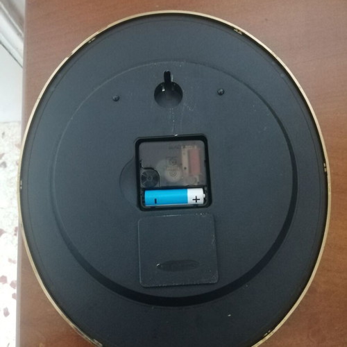 Swedex analog wall clock like new
