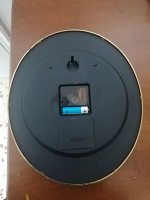 Swedex analog wall clock like new
