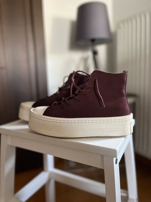 All Star suede boots like new, size 37, Converse