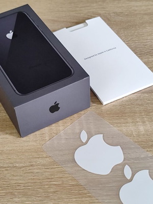 Άδειο κουτί συσκευασίας Apple iPhone 8 A1905 μεταχειρισμένο