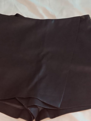 Reserved skirt small/medium, like new, brown leatherette