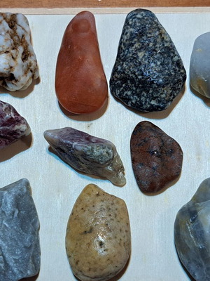 Mineral collection like new, 10 natural unprocessed stones