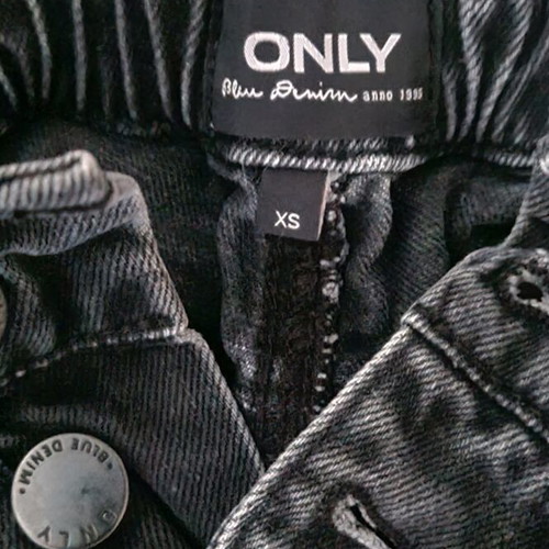 Only women's shorts like new, black-gray, size XS
