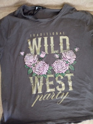 Stradivarius T-shirt, grey with pink floral print, size M