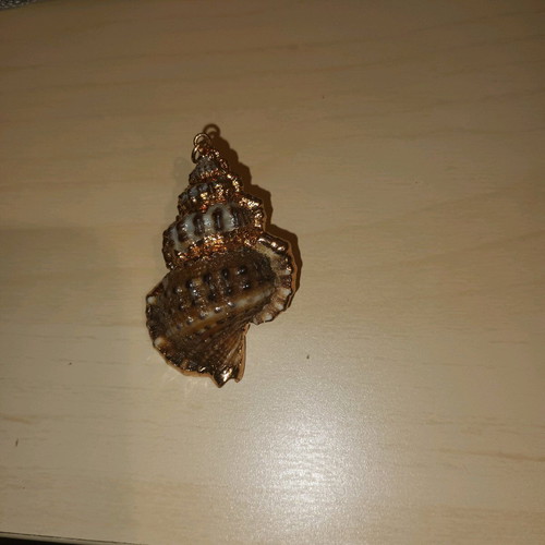 Necklaces like new, set of 6 pendants