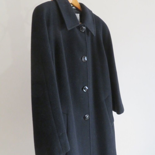 Laura Donini women's coat new, black wool, Italian size XL