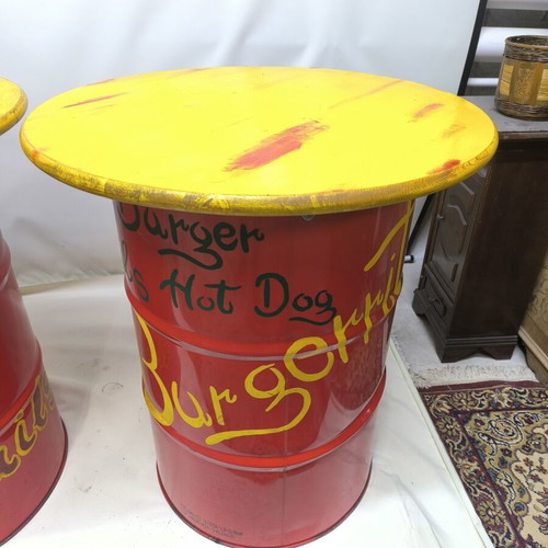 Barrel tables with wood like new, set of 2
