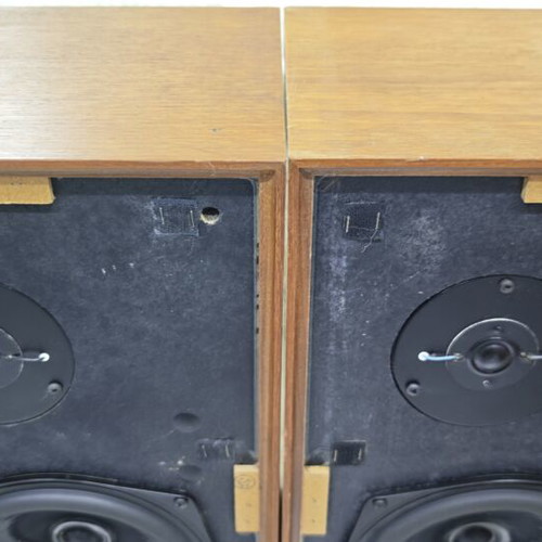 Kef Chorale SP 1016 speakers used, excellent sound