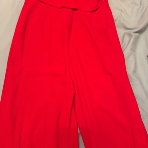 H&M jumpsuit like new, red, size S