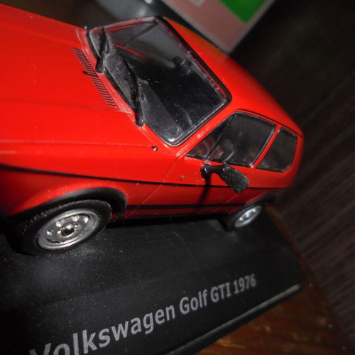 Volkswagen Golf GTI 1976 red miniature car new