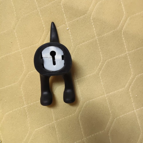 Set of 3 dog tail shaped wall hooks