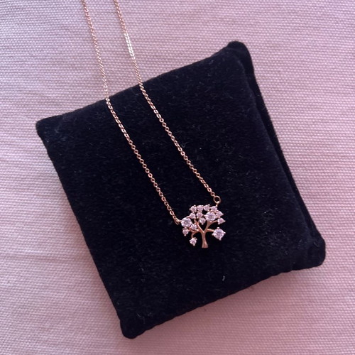 Necklace with tree design and rhinestones new, gold color