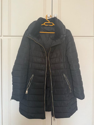 Black quilted jacket S/M like new with gold details