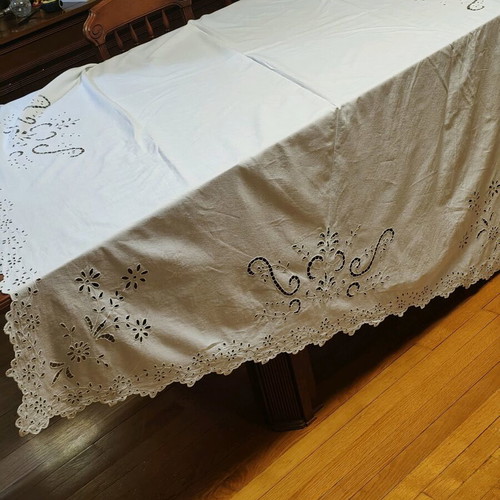 Handmade cutwork curtain like new 165x225