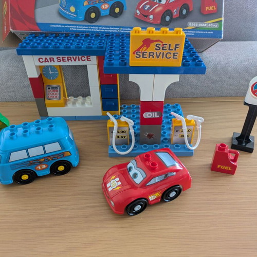 Unico Plus Large Building Blocks Gas Station like new