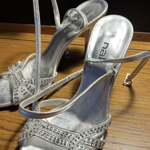Nak silver sandals like new with strass, size 36