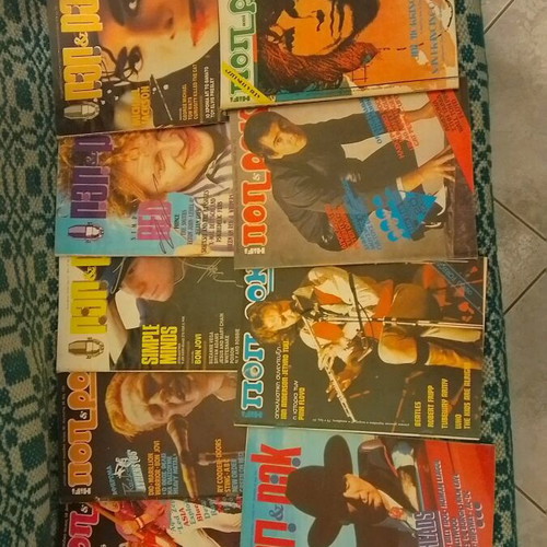 Pop rock magazines used, pack of 100 from 70s to 90s