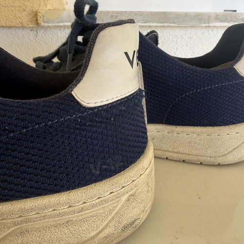 Veja V12 sneakers used, size 44, blue