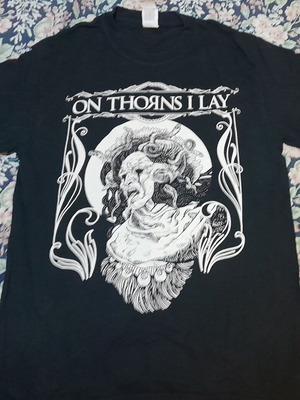 On Thorns I Lay T-shirt like new, size S, black and white