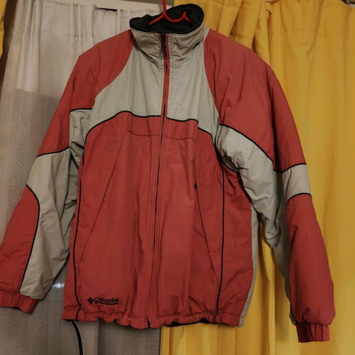 Columbia winter jacket like new, red/gray