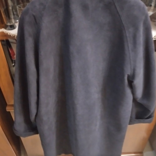 Women's castor-type coat used, size M, black