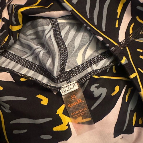 Maaji pants size S like new, multicolor