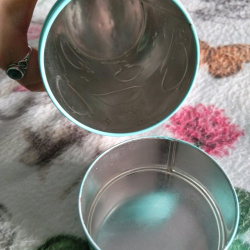 Metal cylindrical box 20×8 cm