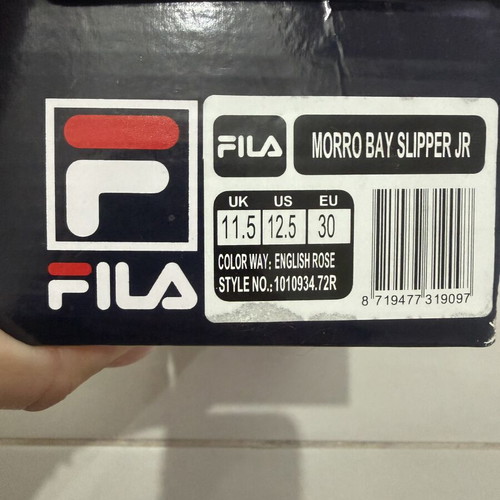 Fila pink slippers used, size 30, lightweight and soft