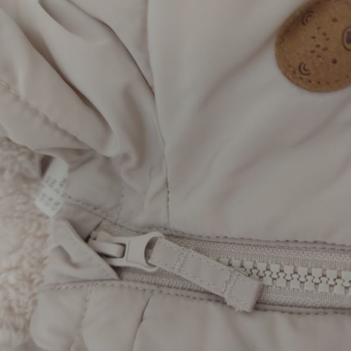 H&M baby snowsuit with soft lining, size 2-4 months