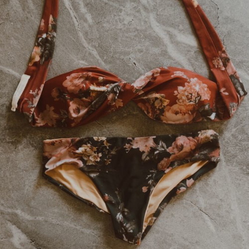 Madame Shoushou bikini size small like new, multicolor