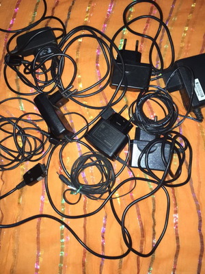 Зарядни за мобилни телефони употребявани, комплект от 6, Nokia, Samsung, Sony Ericsson, OEM