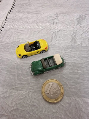 Small toy cars used, pack of 2, plastic