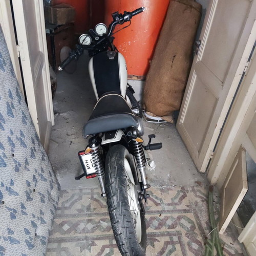 Yamaha SR 250 bobber used, rebuilt motorcycle