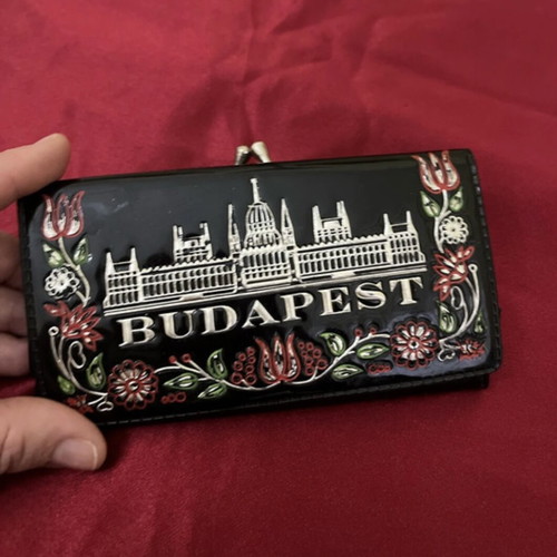 Budapest Vintage Wallet like new, black and white