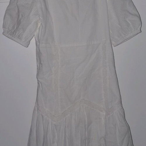 Zara white dress xsmall new, short above the knee