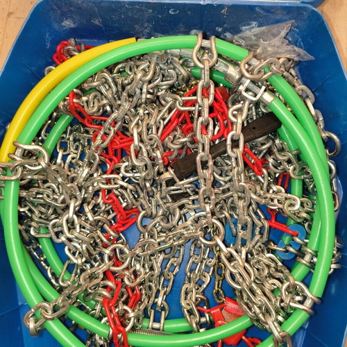 Snow Chains new for SUV tires 235/55/18