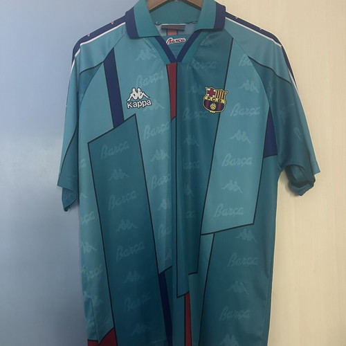 1995-1997 FC Barcelona away shirt, size L