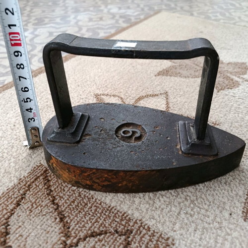 Old cast iron iron used