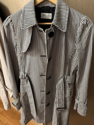 Massimo Dutti striped black and white trench coat like new, size 38