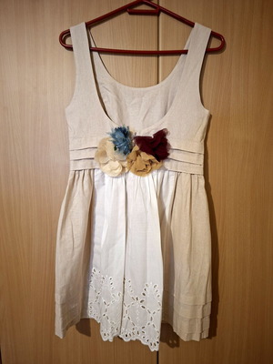 Madame Shoushou summer dress with multicolored fabric flowers, size M